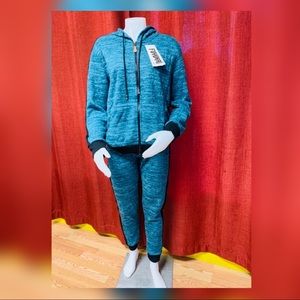 Brand new with tags woman’s fleece tracksuit